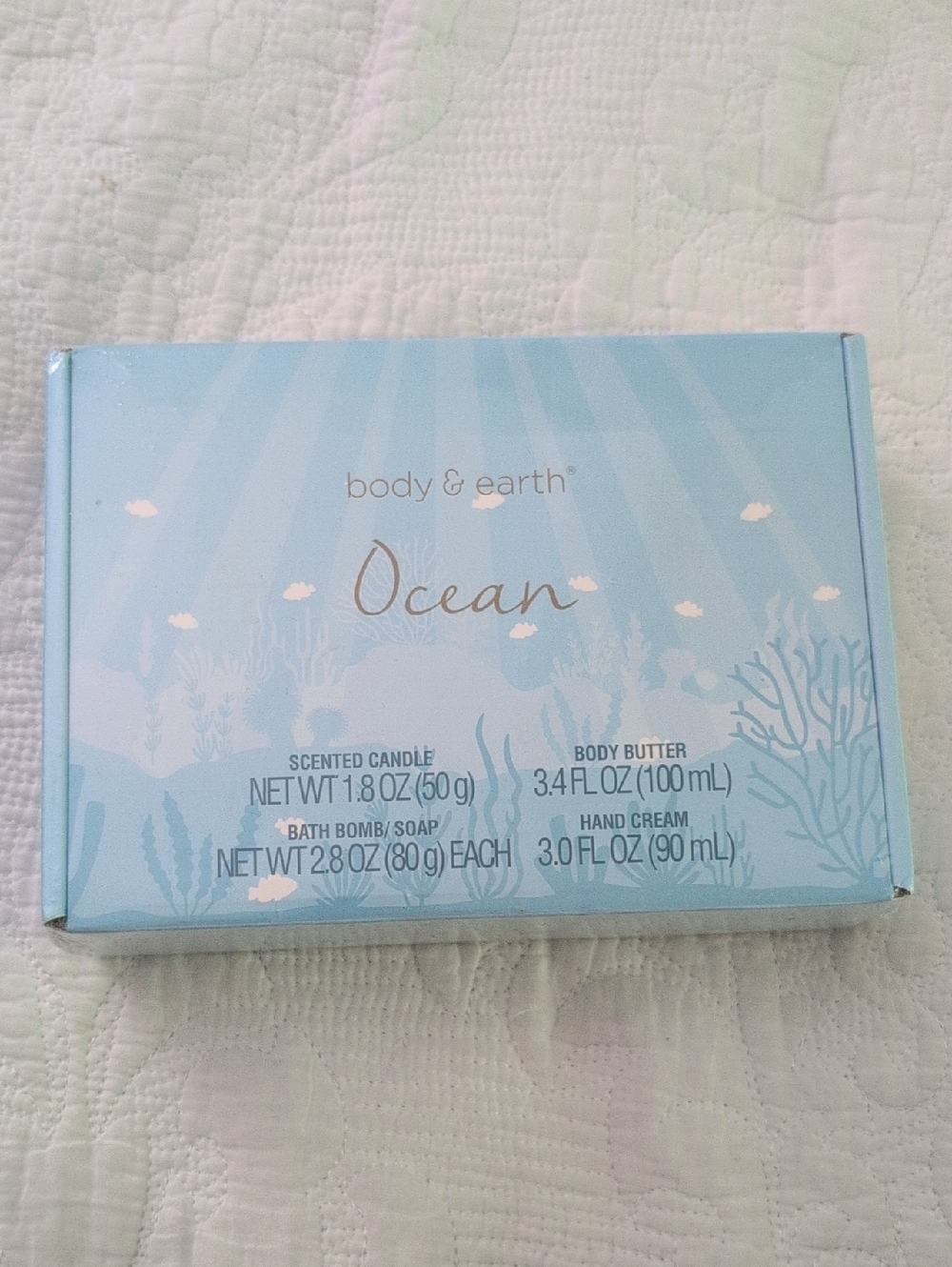 Body & Earth Ocean Scented Bath & Body Gift Set - Light Blue